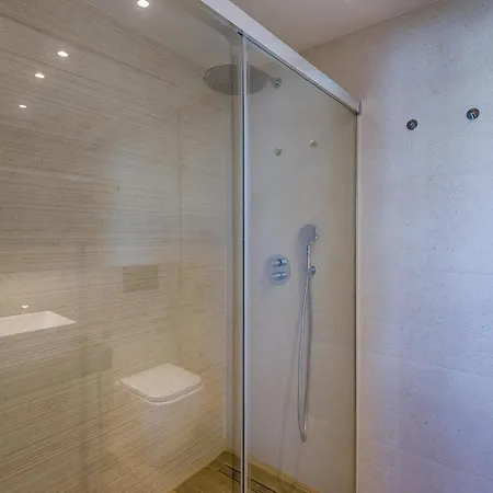 Luxury Bali Complex * Τορεβιέχα