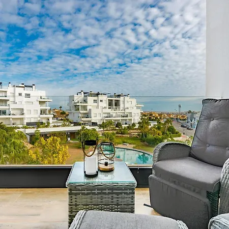 Διαμέρισμα Luxury Bali Complex Τορεβιέχα