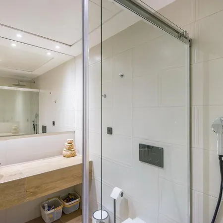 Luxury Bali Complex * 托雷维耶哈